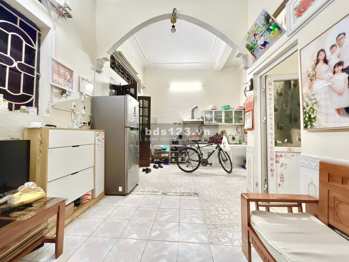NÓNG!!! BN Xuân Đỉnh - Bắc Từ Liêm- 40m2 -Nhỉnh 3tỷ