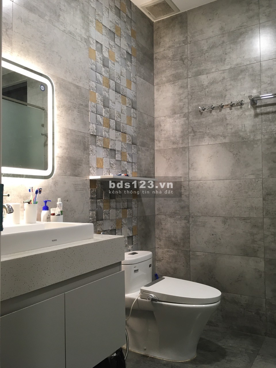 Cho thuê nhà mới nguyên căn đủ nội thất kdc Hồng Long, Hiệp Bình Phước,TĐ