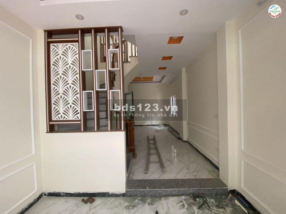 Bán nhà Đại Từ 35M 3,55 tỷ nhà đẹp ở luôn - Trước nhà 4M - Hai thoáng - Ô tô sát nhà