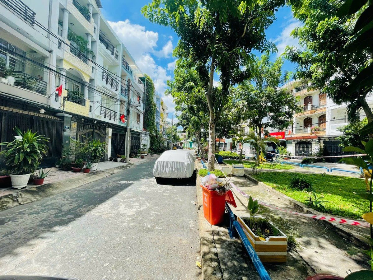 6.2 tỷ bán đất nằm ngay mặt tiền đường 19, Linh Chiểu, Thủ Đức (ngay Himlam)