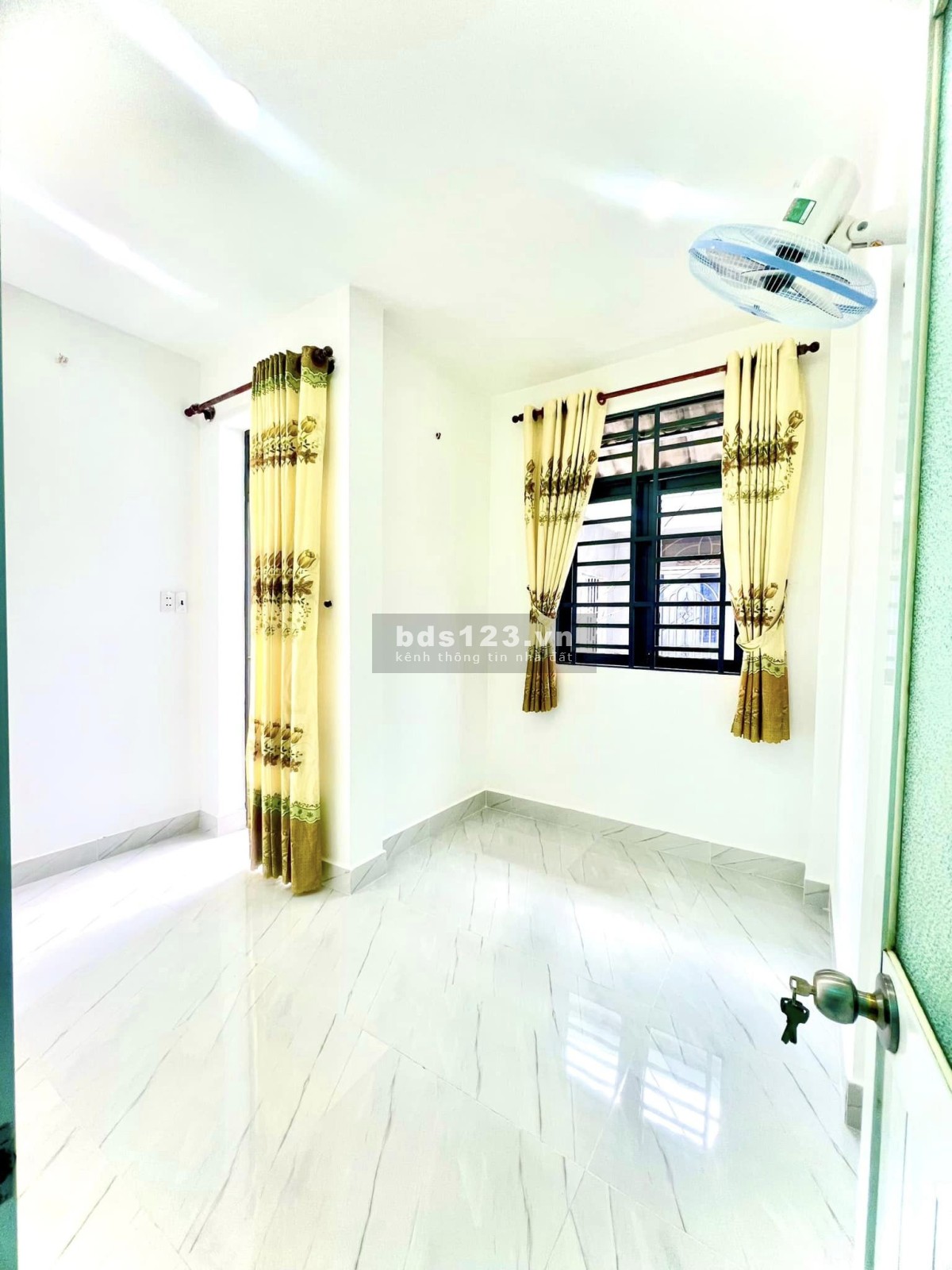 Giảm sâu 500 triệu - 2.6 tỷ 2 lầu mới đẹp - Thống Nhất, Gò Vấp