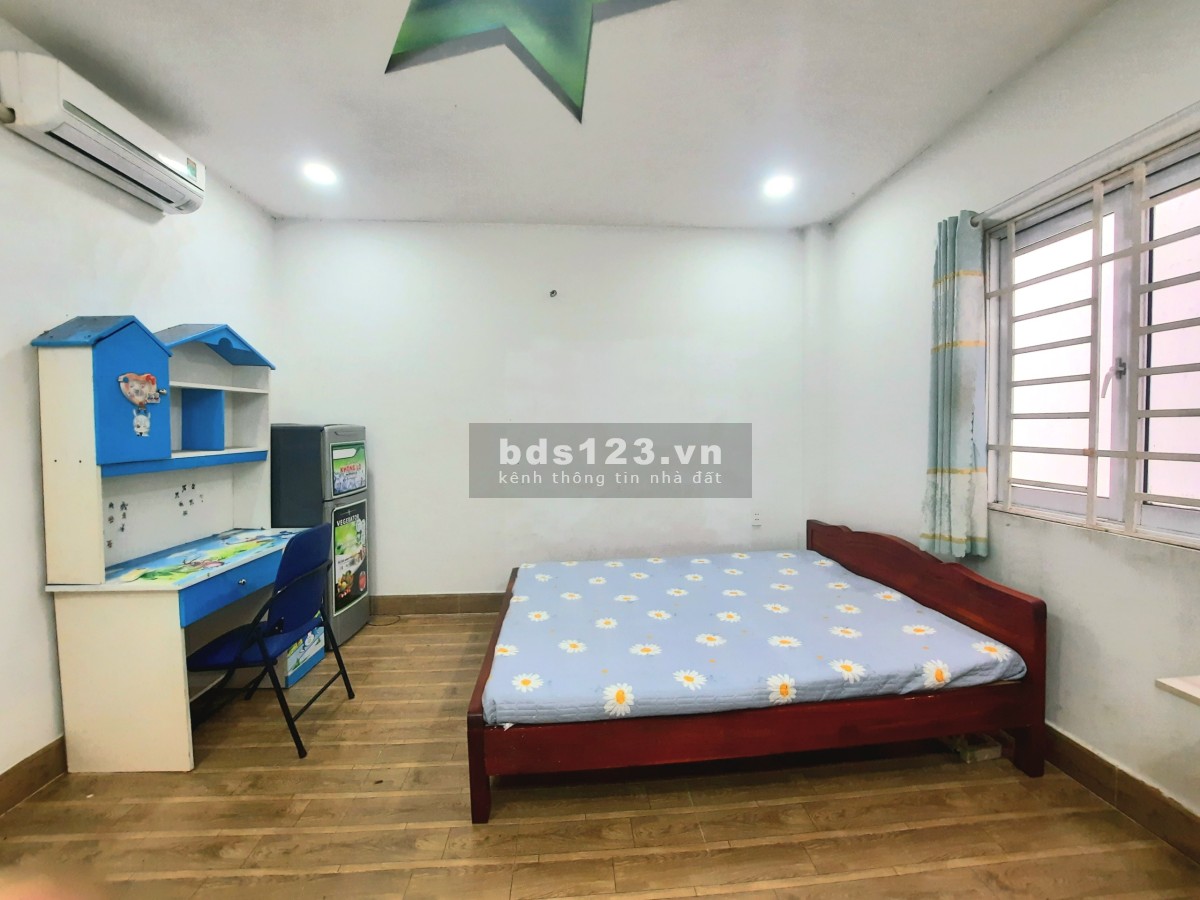 Phòng trọ đường Tô Hiệu - có cửa sổ, rộng thoáng, khu vực an ninh, Phòng trống ở ngay