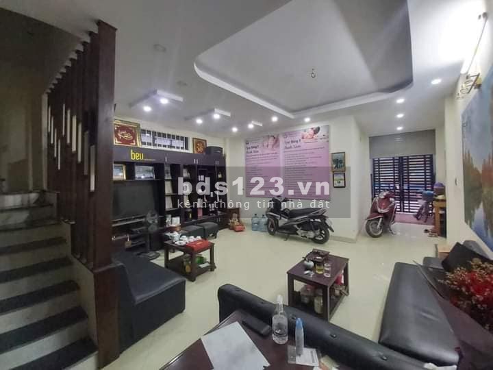 Nhà đẹp kinh doanh đỉnh Quan Nhân, Thanh Xuân 45m, 5 tầng, giá 6.2 tỷ.