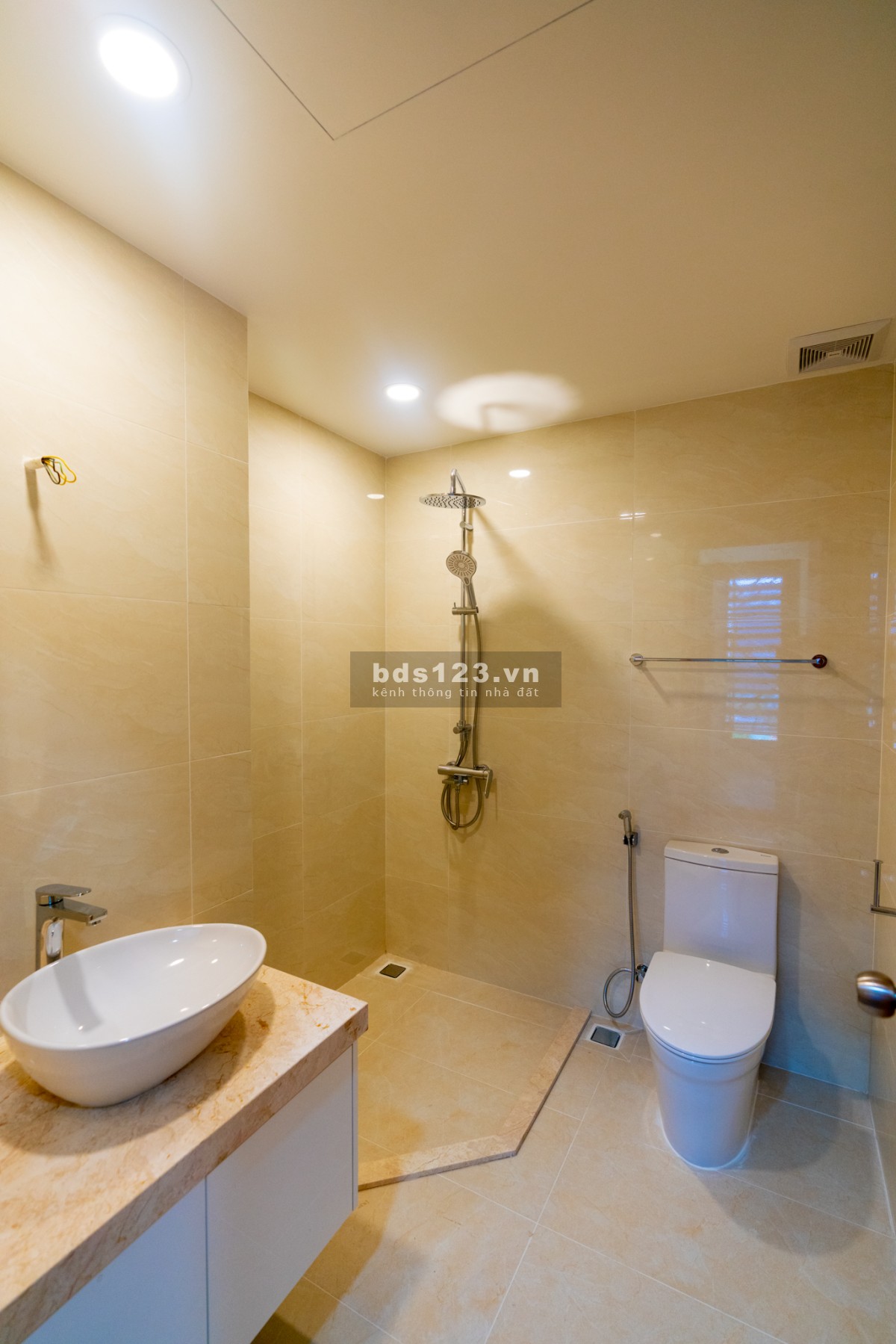 Bán căn hộ Quận 7 47m2 1PN+1WC có ban công và lô gia nội thất cao cấp Giá 2,5T