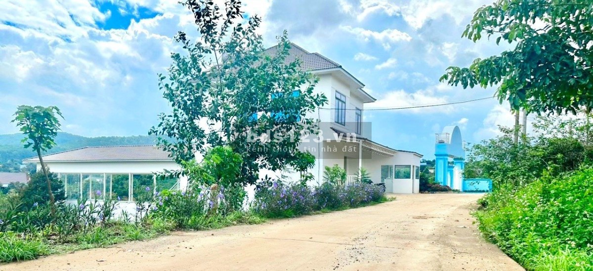 Bán đất biệt thự 2tr3/m2 tt Nam Ban, sổ riêng thổ cư công chứng