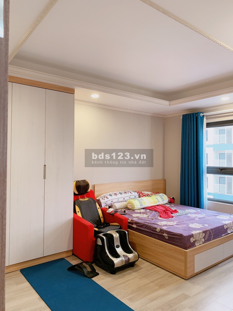 Bán căn học góc 3PN, 2WC, 107m2, tầng cao, view sông đẹp thoáng mát. Giá : 4,2tỷ( full nội thất )
