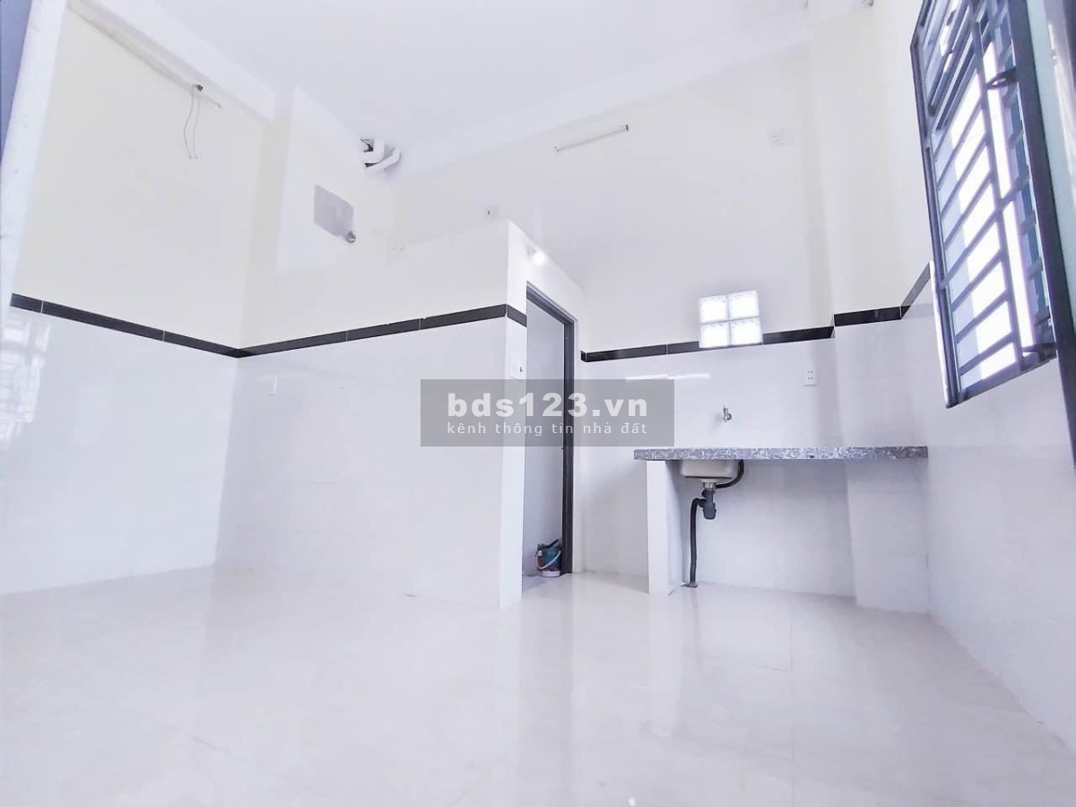 Cho thuê phòng cổng lớn Phường 15 quận Tân Bình