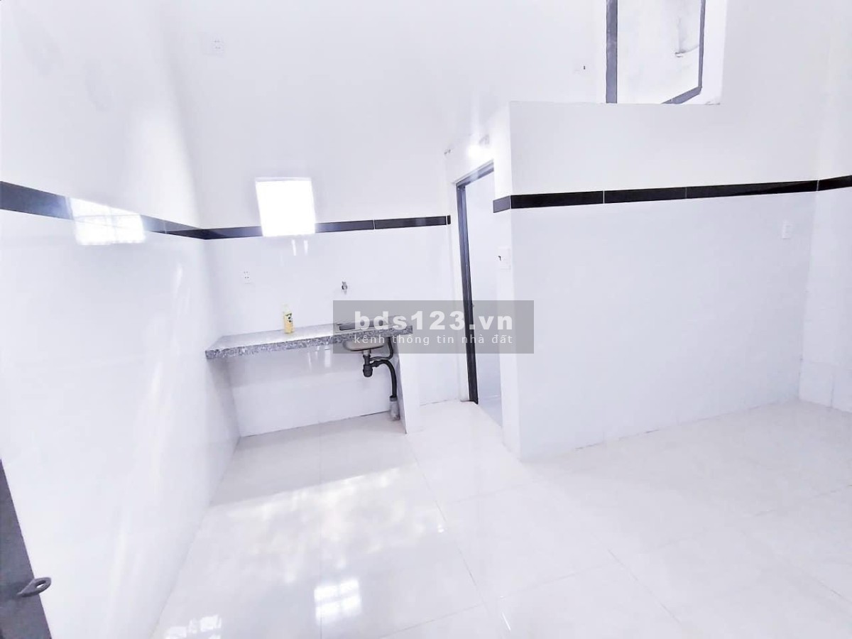 Cho thuê phòng cổng lớn Phường 15 quận Tân Bình