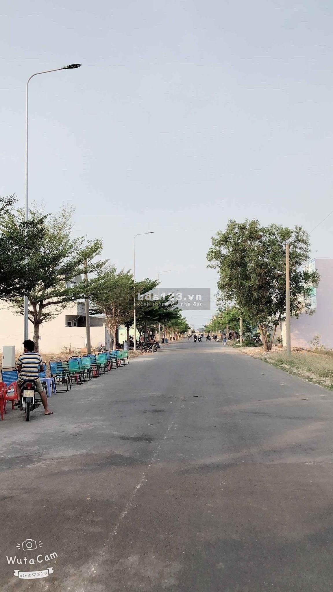 Đất thổ cư ngay Lê Minh Nhựt, Tân Thông Hội, Củ Chi 198.4m2 giá 500 triệu