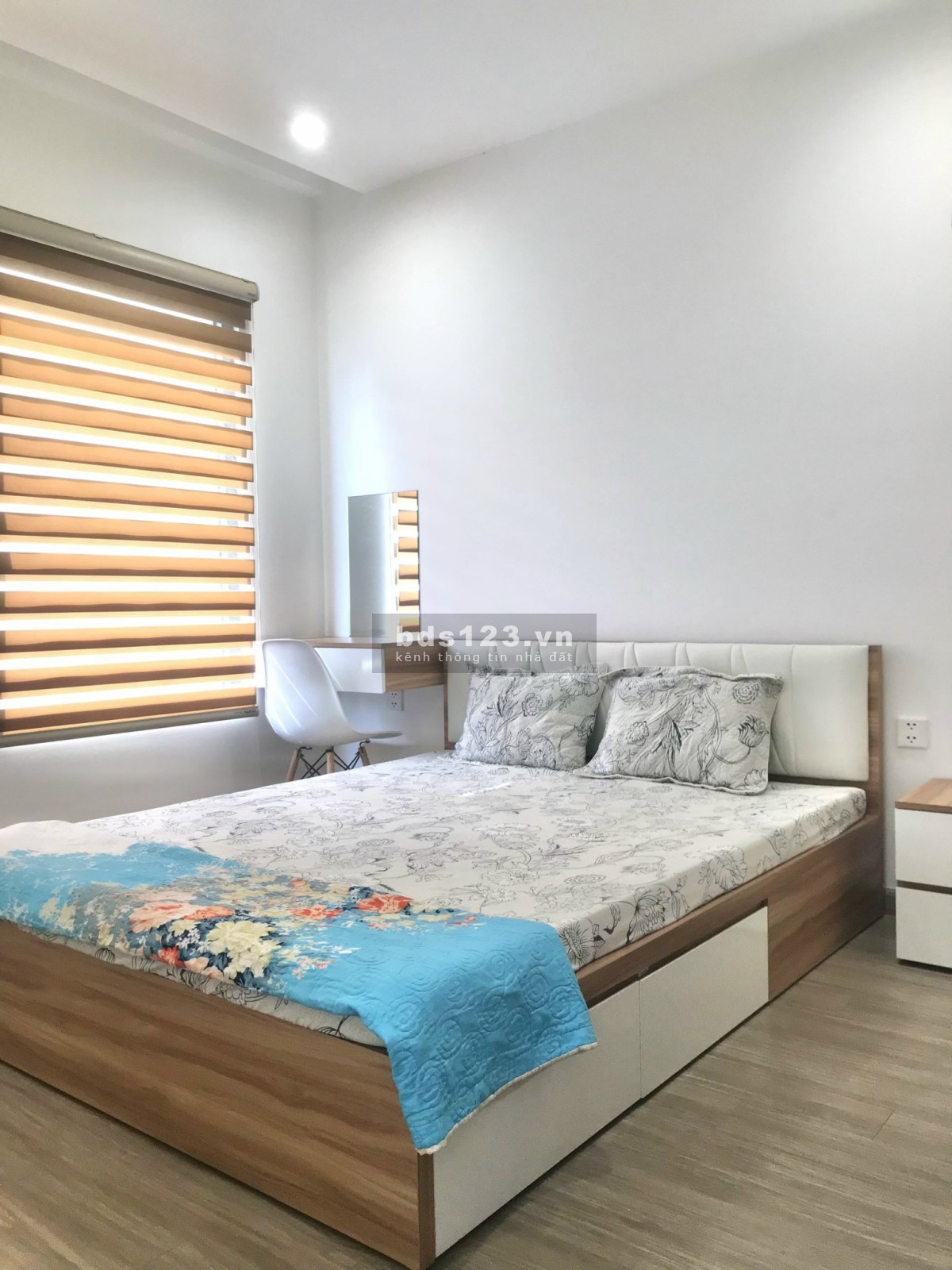 Cho thuê căn 2PN full nội thất lung linh 9 triệu- Vinhomes Quận 9