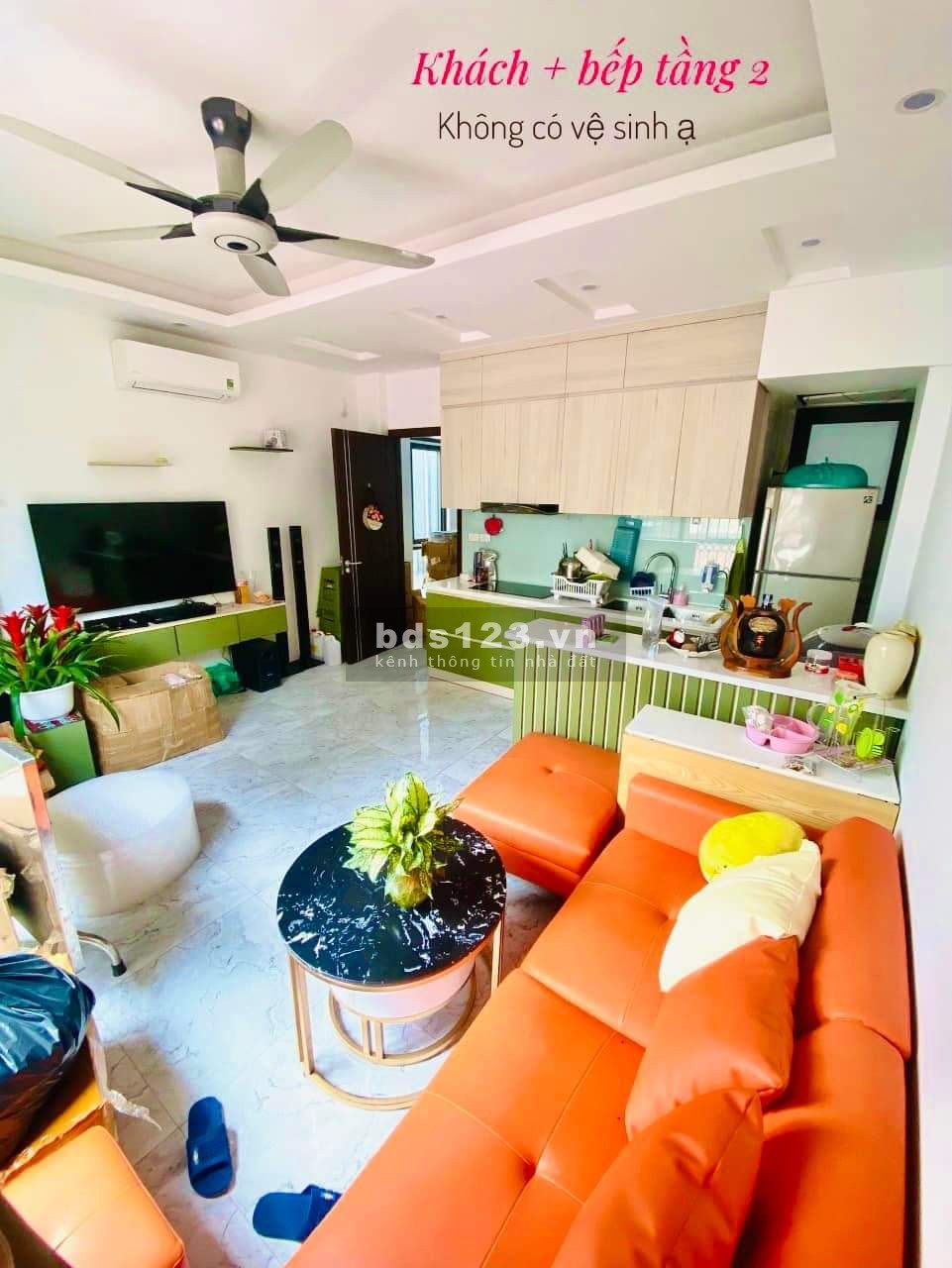 Bán nhà chính chủ Long Biên ngõ 268 Ngọc Thuỵ 3.98 tỷ,5T, 46m2, MT 4.8m LH 0971426909