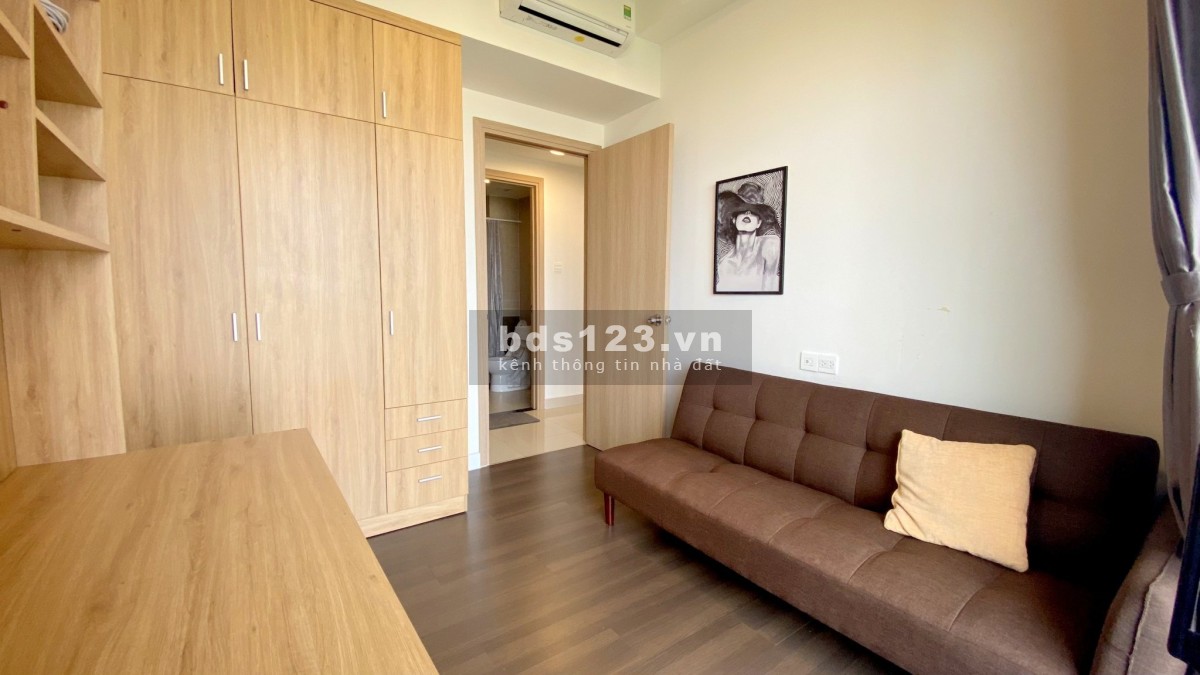 Bán căn 2PN full nội thất giá 3.9 tỷ The Sun Avenue, Q2