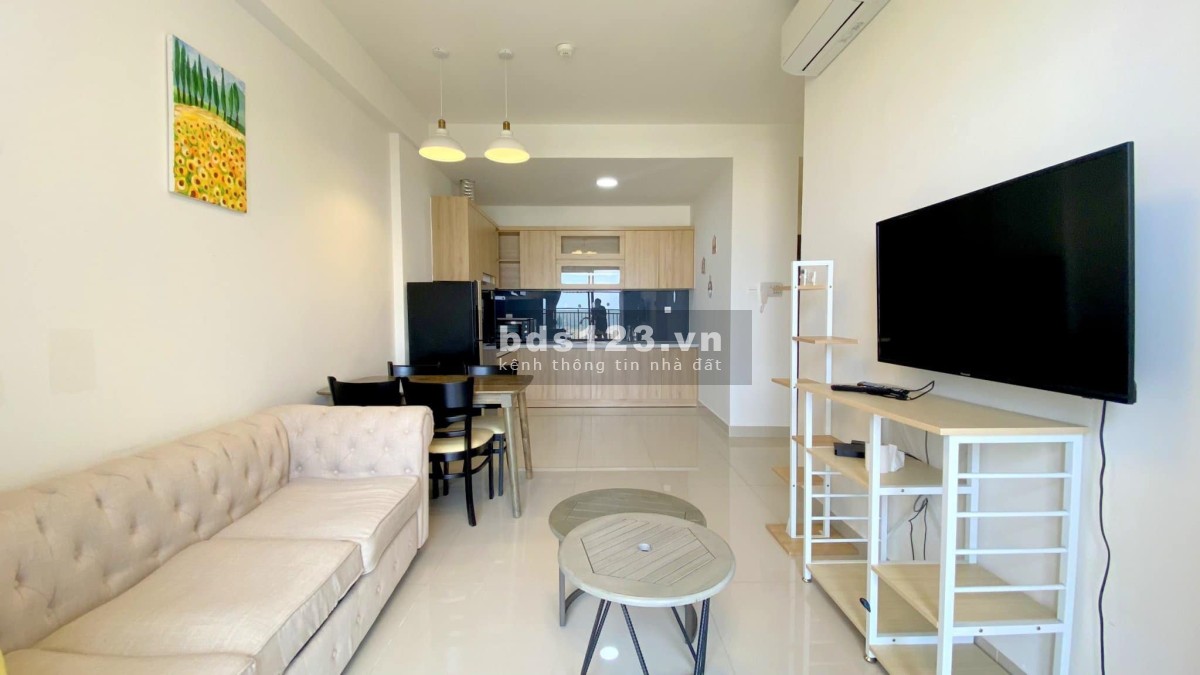 Bán căn 2PN full nội thất giá 3.9 tỷ The Sun Avenue, Q2