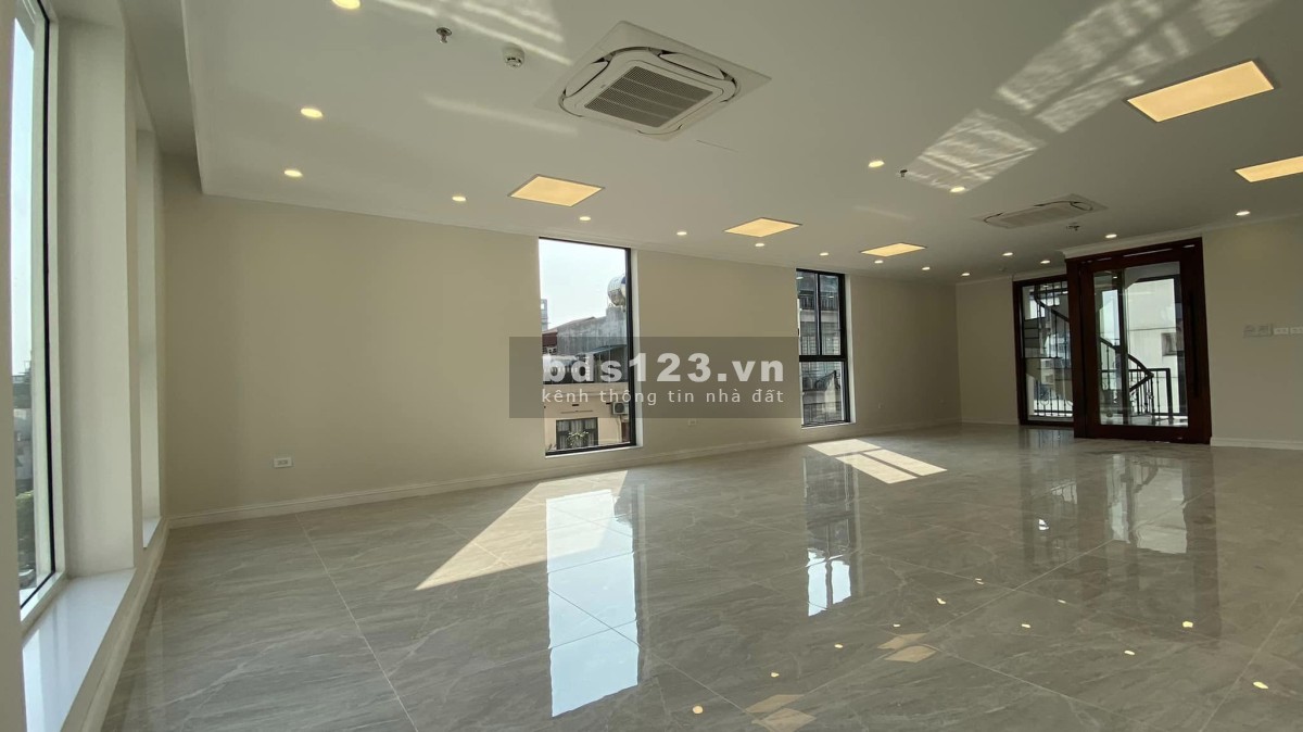 Bán nhà riêng MP Láng Hạ Đống Đa hiếm vị trí đẹp lô góc vỉa hè KD 140m 6mMT chỉ 55 tỷ