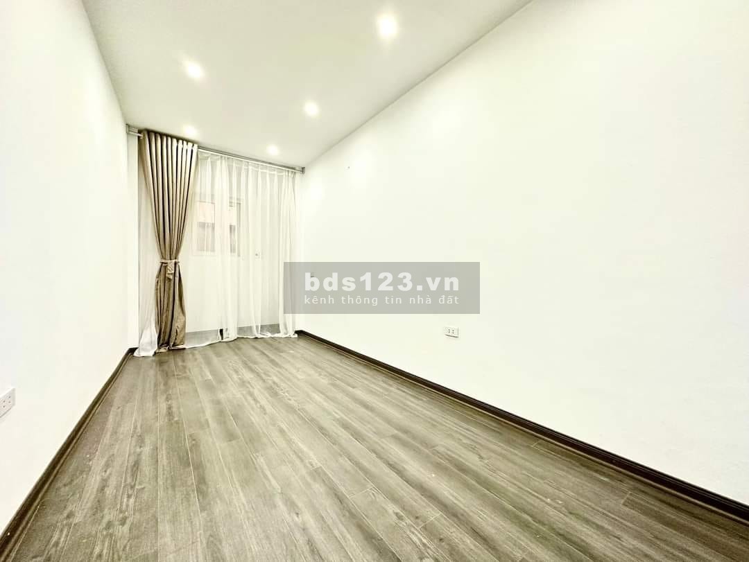 Bán nhà Văn Chương, Đống Đa, full nội thất 29m2, hơn 2tỷ