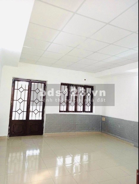 Cho thuê nhà nguyên căn MT Nguyễn Thái Bình, P4, Tân Bình, dt 4.6*12, 1 trệt 3 lầu 5 PN