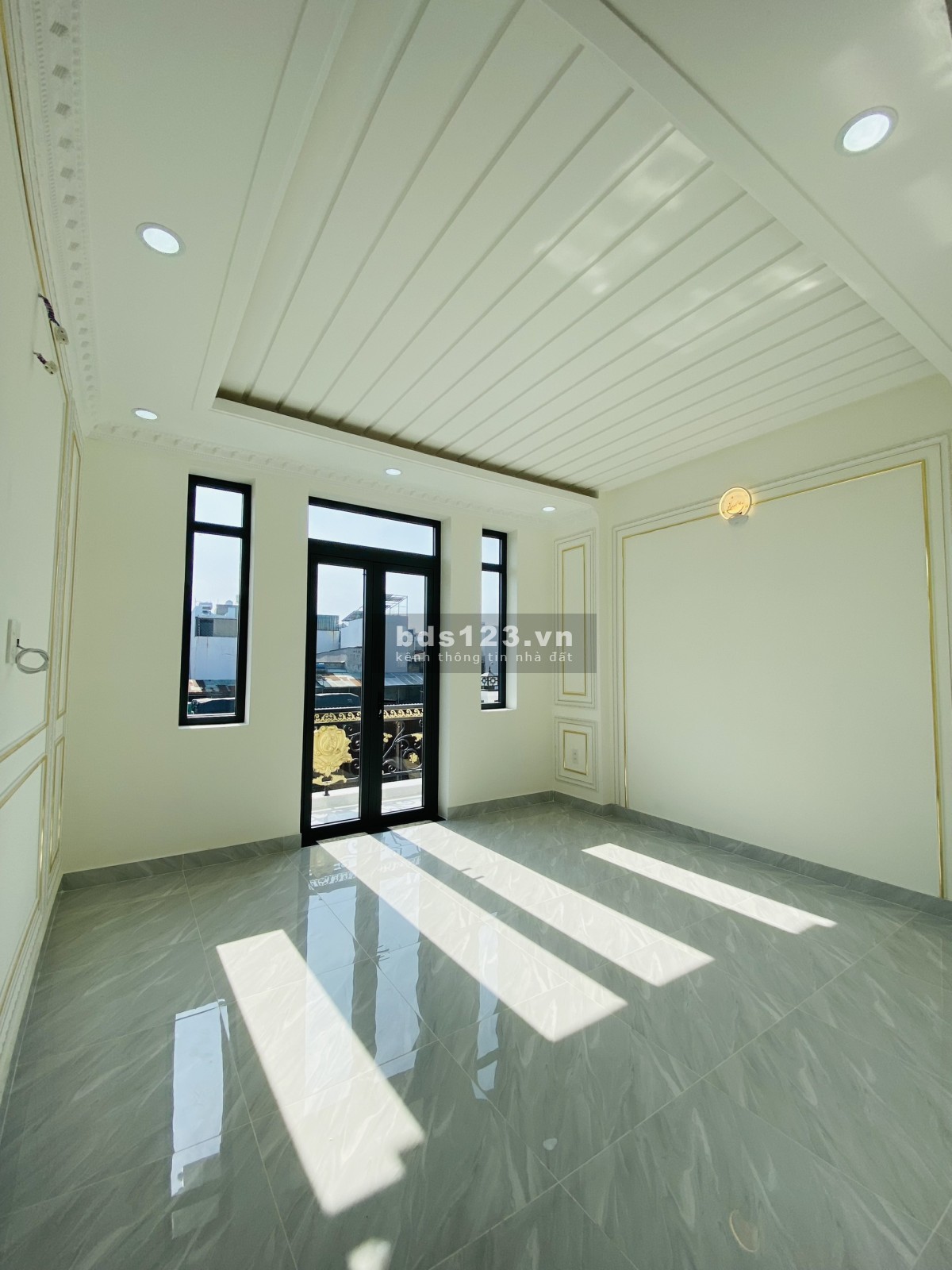Bán nhà Bình Tân 60m2 4 tầng mới xây ngay chợ Phạm Đăng Giảng 5,8 Tỷ Lh: 0813123205