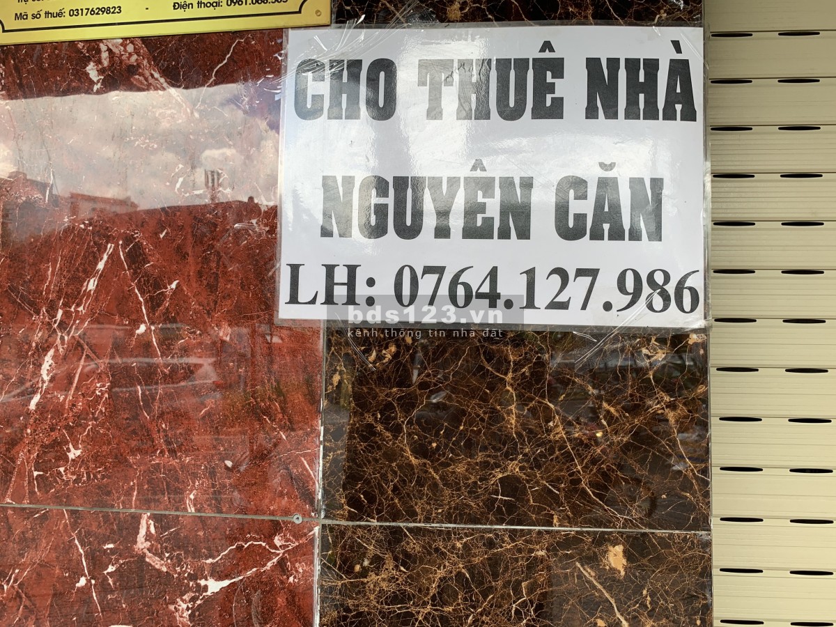 Nhà mặt tiền 21M2 (01 trệt & 01 lầu), đường Trường Sa, quận Phú Nhuận