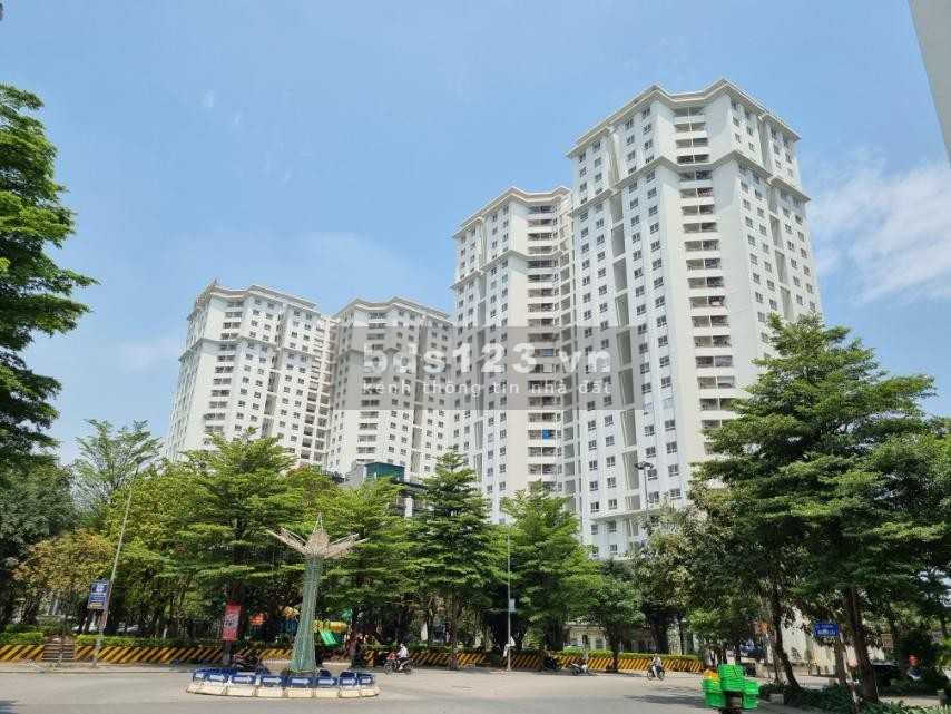 Chính chủ bán căn 135m2 tại Tecco Garden Thanh Trì giá chỉ 3,1 tỷ.