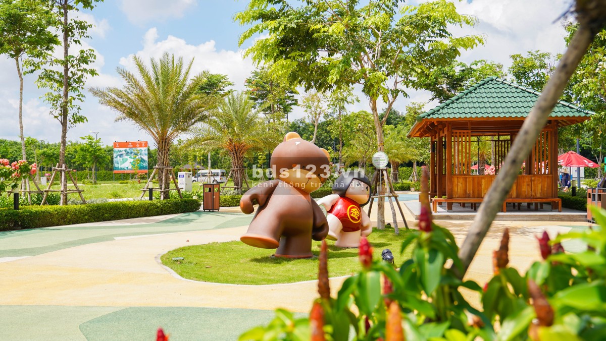 Cần bán 2lô đất đô thị trung tâm thị trấn Chơn Thành mặt tiền trước đất 19m, dt 102m2 hướng nam, bắc