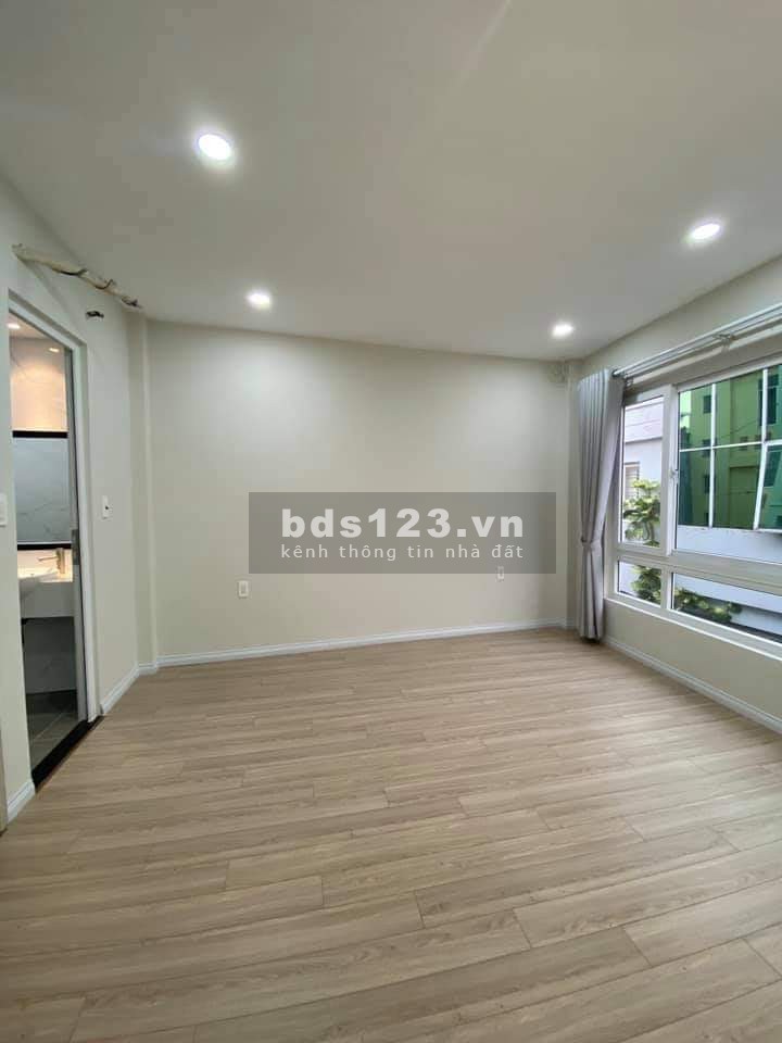 Bán nhà 4 tầng, 8.5m x 10m, nhỉnh 7 tỷ, hẻm 6m Dương Quảng Hàm, Gò Vấp