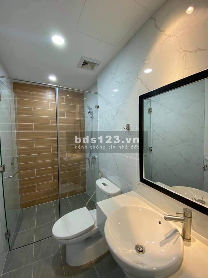 Bán nhà 4 tầng, 8.5m x 10m, nhỉnh 7 tỷ, hẻm 6m Dương Quảng Hàm, Gò Vấp
