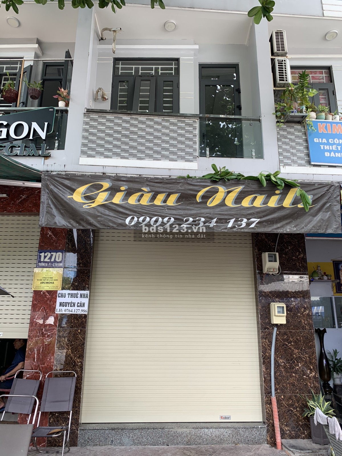 Cho thuê nhà mặt tiền 21m2 (01 trệt & 01 lầu), đường Trường Sa, q. Phú Nhuận