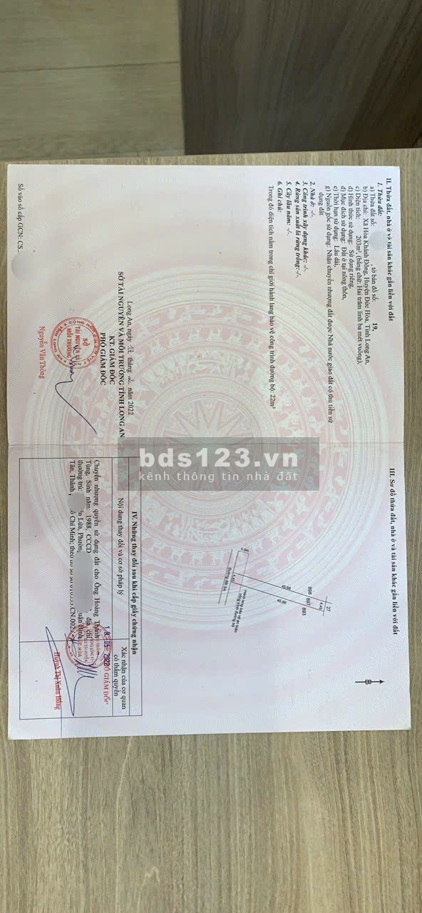 Cần bán 1lô đất thị trấn đức hòa cách CV Võ Văn Tần 8p, dt 203m2 1,35 tỷ còn thương lượng 0399687332