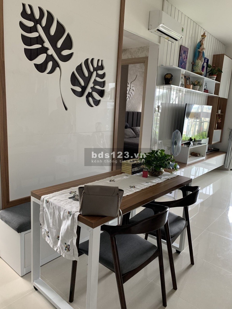 Căn hộ 1pn The Sun Avenue cho thuê full nội thất 13,5 triệu view mát mẻ