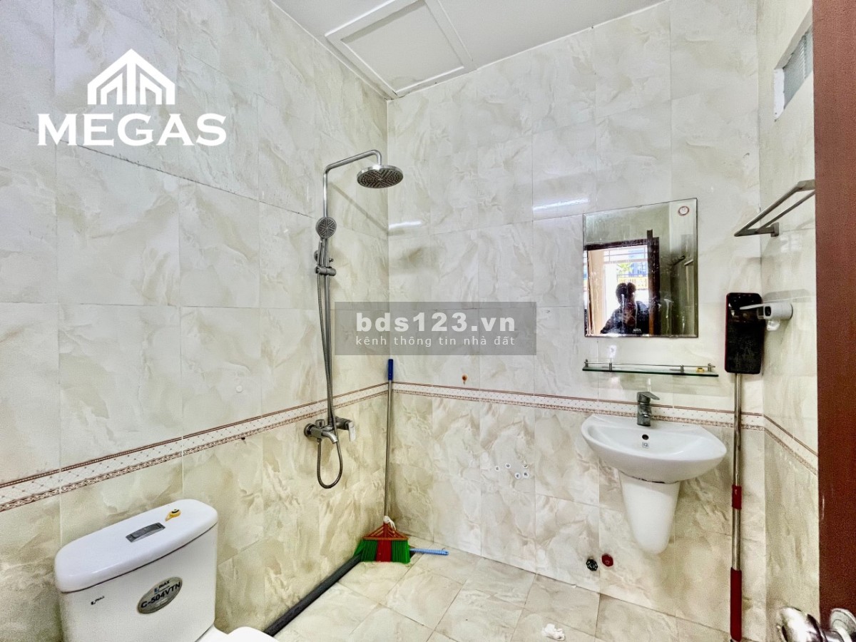 Cho Thuê Phòng Giá Rẻ_Ban Công Riêng_Full Nội Thất Mới_Ngay Vincom Phan Văn Trị P5 Gò Vấp