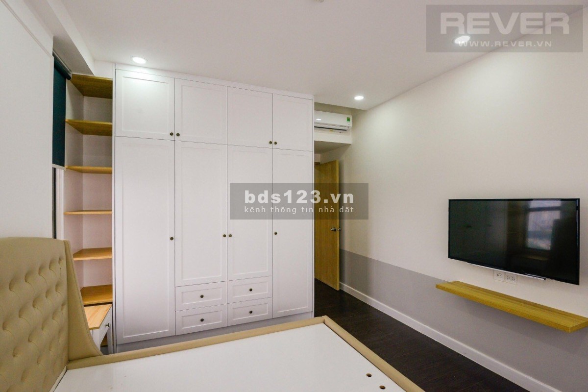 Căn hộ 3pn giá tốt 19 triệu 96m2 The Sun Avenue nội thất đầy đủ