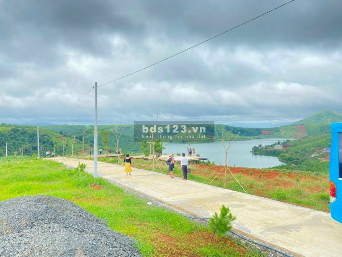 Chính chủ cần bán gấp lô đất view săn mây