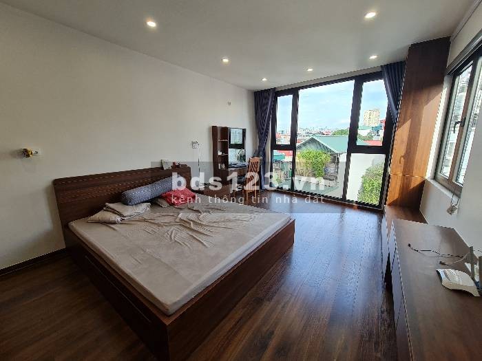 Bán nhà mặt phố Trương Định Hai Bà Trưng lô góc,kinh doanh tốt, thang máy, 50m2x6 tầng, 12 tỷ.