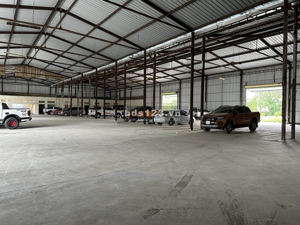 Cần cho thuê kho bãi giá tốt diện tích theo yêu cầu tại Linh Xuân, Thủ Đức.