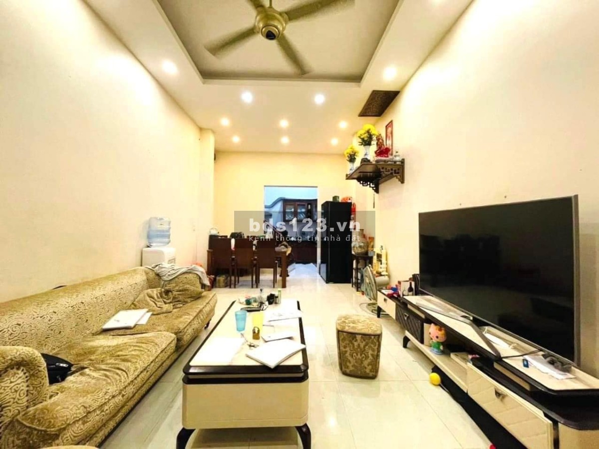 Bán nhà tặng xe - Lê Thanh Nghị - Bách Khoa- Hai Bà Trưngdt : 45/50m - 4 tầng – 4x tỷ