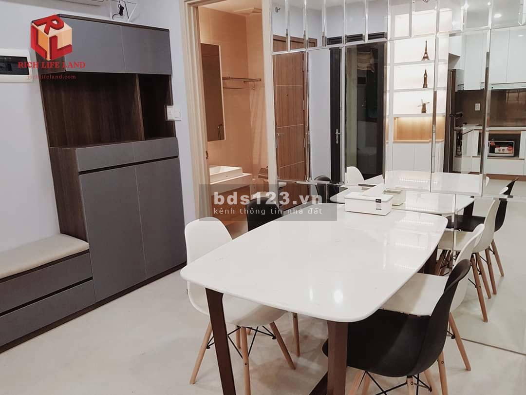 Cần bán căn hộ New City nội thất đẹp, hiện đại, trẻ trung chỉ 4 tỷ 2