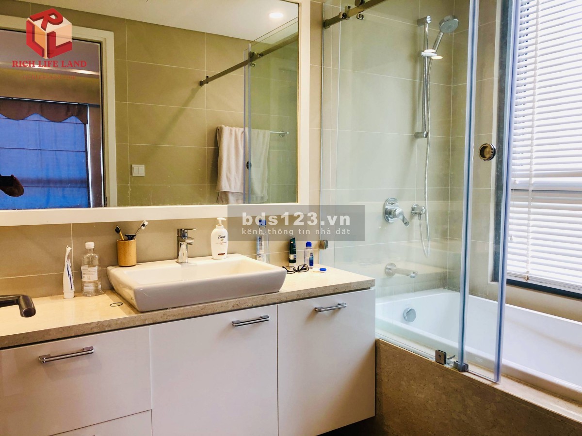 Cho thuê căn hộ Diamond Island full nội thất 28tr