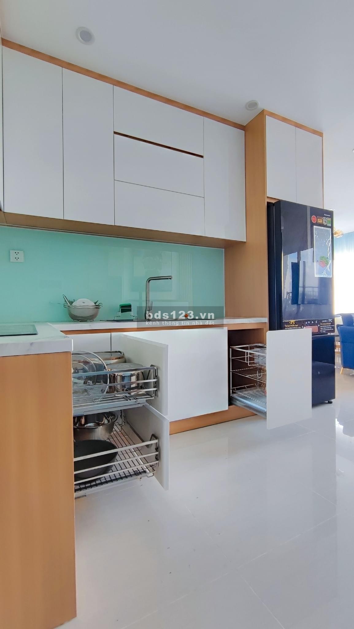 Cho thuê căn hộ 3PN full nội thất 12 triệu tại Vinhomes Quận 9