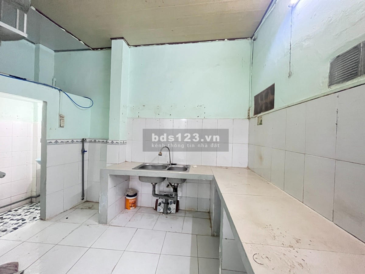 Cho Thuê Nhà đường Trần Văn Quang, P.10, Tân Bình, 1 Trệt 1 Lầu, 2PN, Giá 6 Triệu