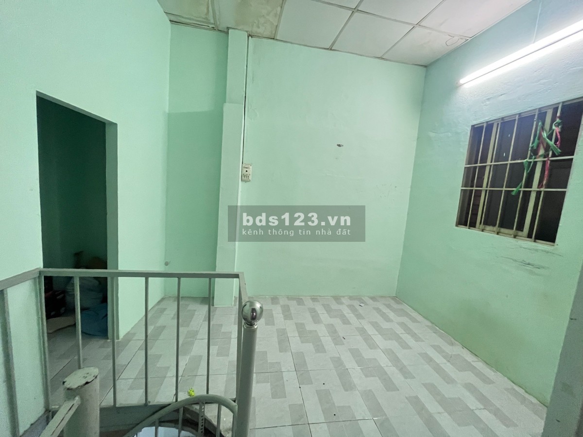 Cho Thuê Nhà đường Trần Văn Quang, P.10, Tân Bình, 1 Trệt 1 Lầu, 2PN, Giá 6 Triệu