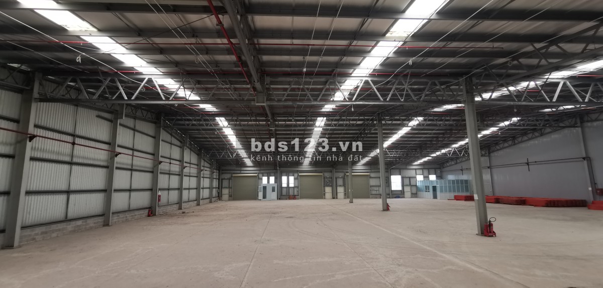 Kho xưởng KCN Đông Nam - Củ Chi cho thuê 4000m2 xưởng mới xây.