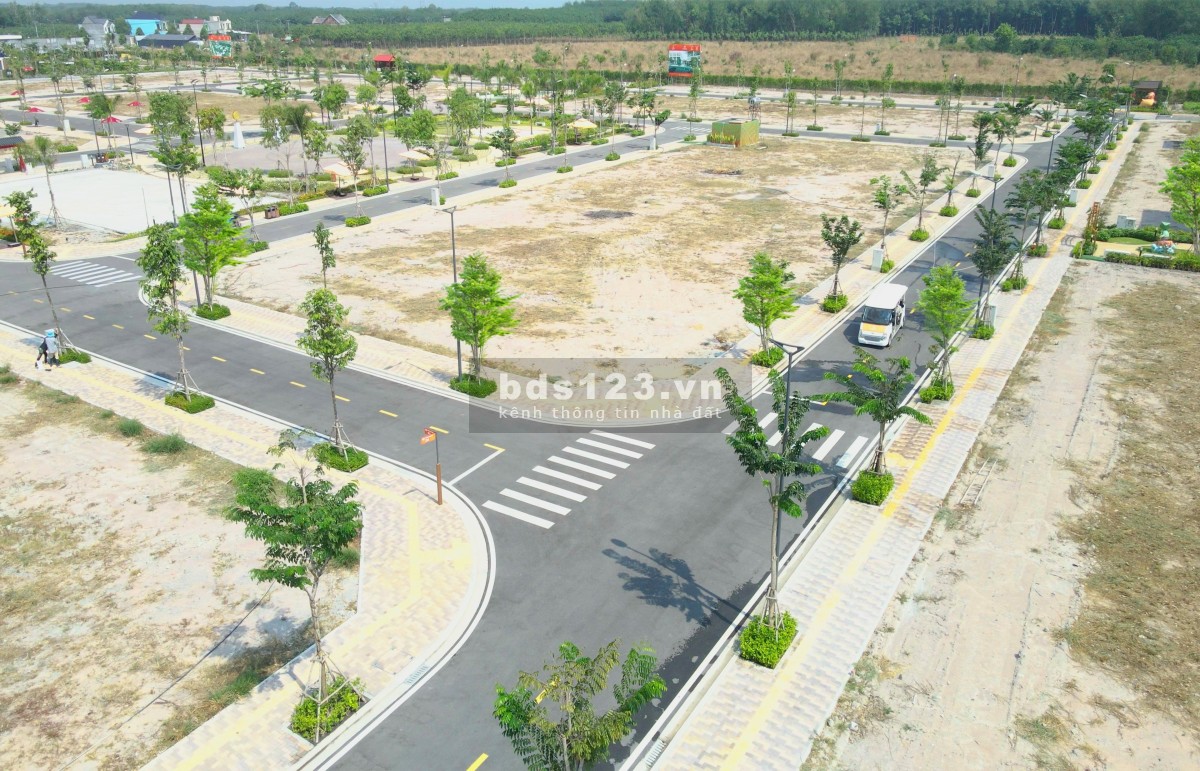 Bán đất mặt tiền Nguyễn Văn Linh, trung tâm thị xã Chơn Thành, Bình Phước