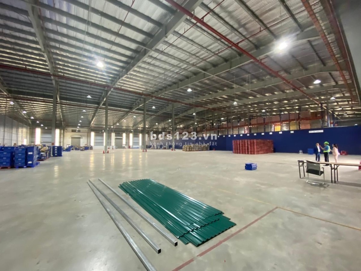 Cho thuê kho, xưởng mới nhất T10/2023. DT từ 1.300m2, 3.000m2...tại KCN Đài Tư, Long Biên, Hà Nội.