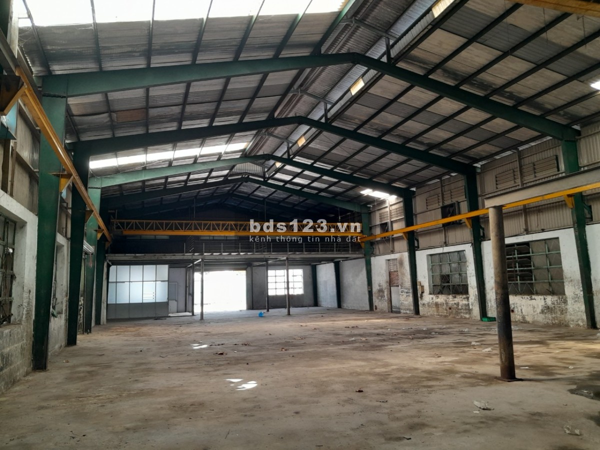 Cho thuê kho xưởng đẹp 2640m2 tại Ấp 1, xã Vĩnh Lộc, Bình Chánh.