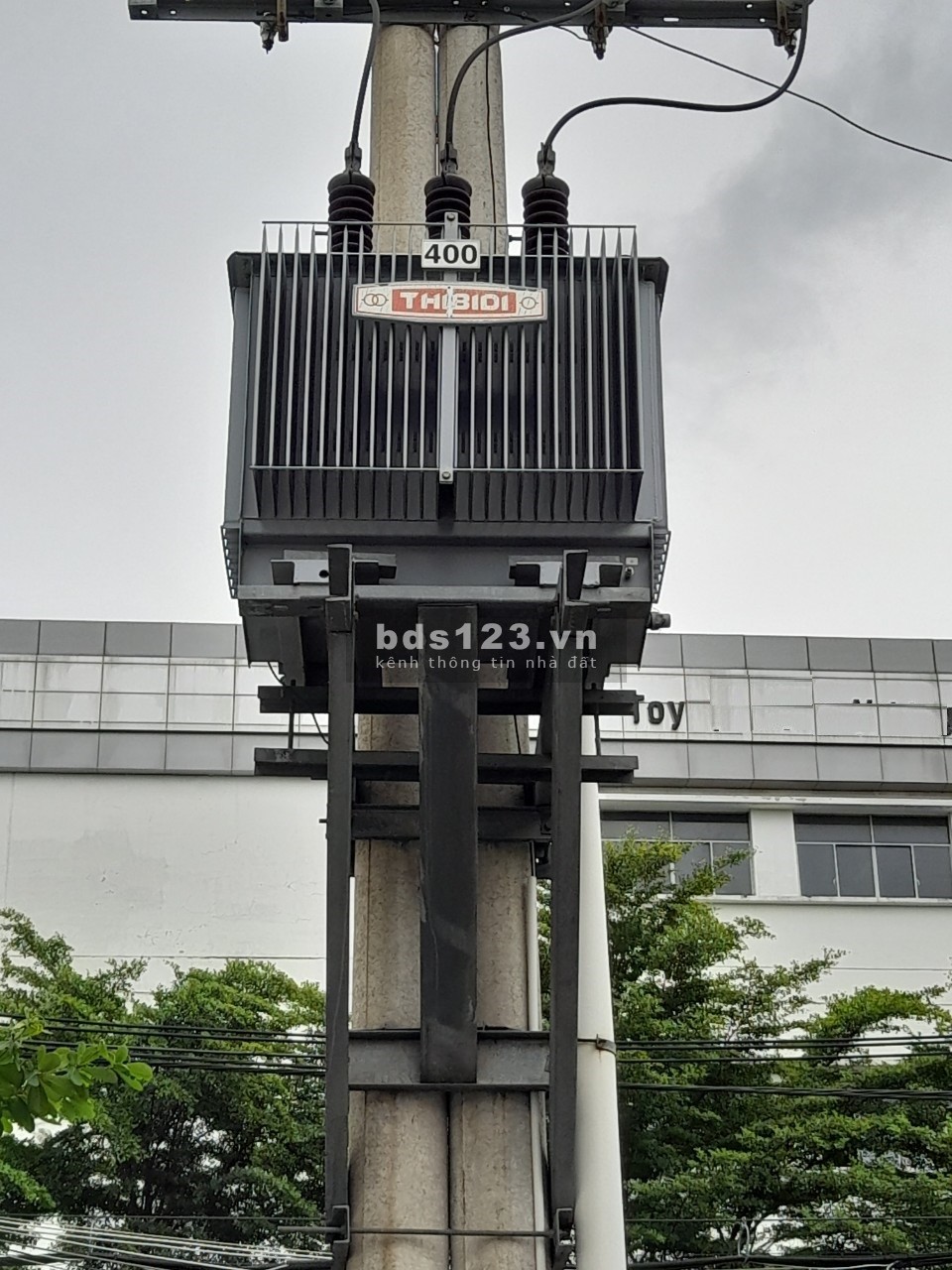 Nhà xưởng cho thuê 4700m2 tại quận Bình Tân mặt tiền đường QL1A.