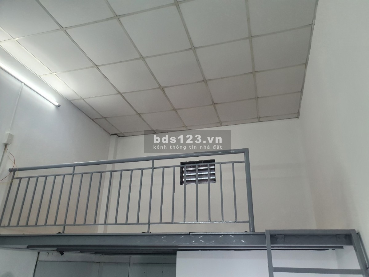 Cho thuê phòng trọ cao cấp, chuẩn đẹp, có gác lững, bếp nấu ăn, an ninh, mới 100%, thoáng mát