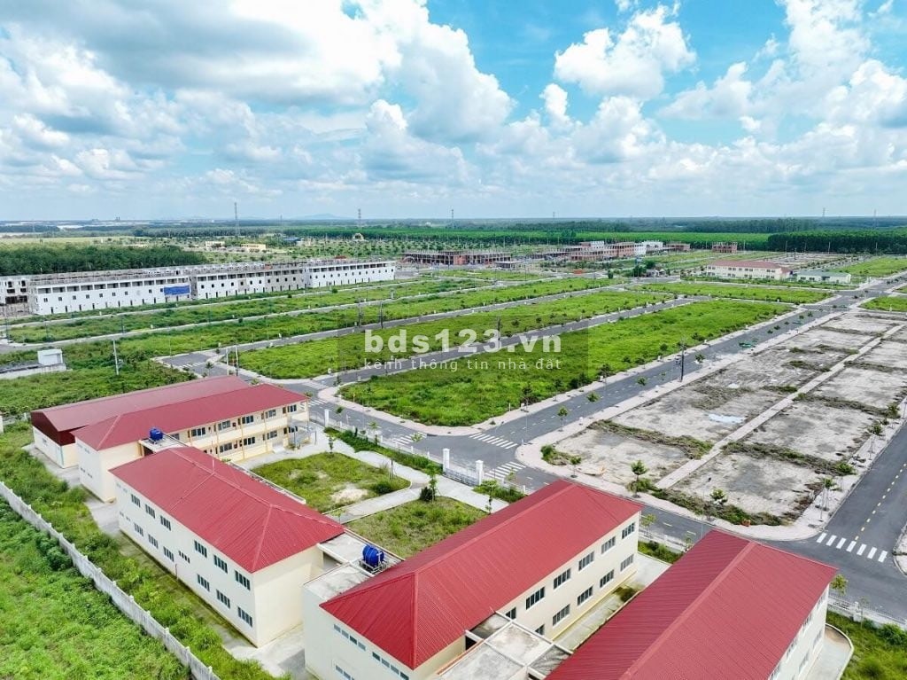 Chính chủ cần bán lô đất Nam An Bàu Bàng . Giá siêu đầu tư