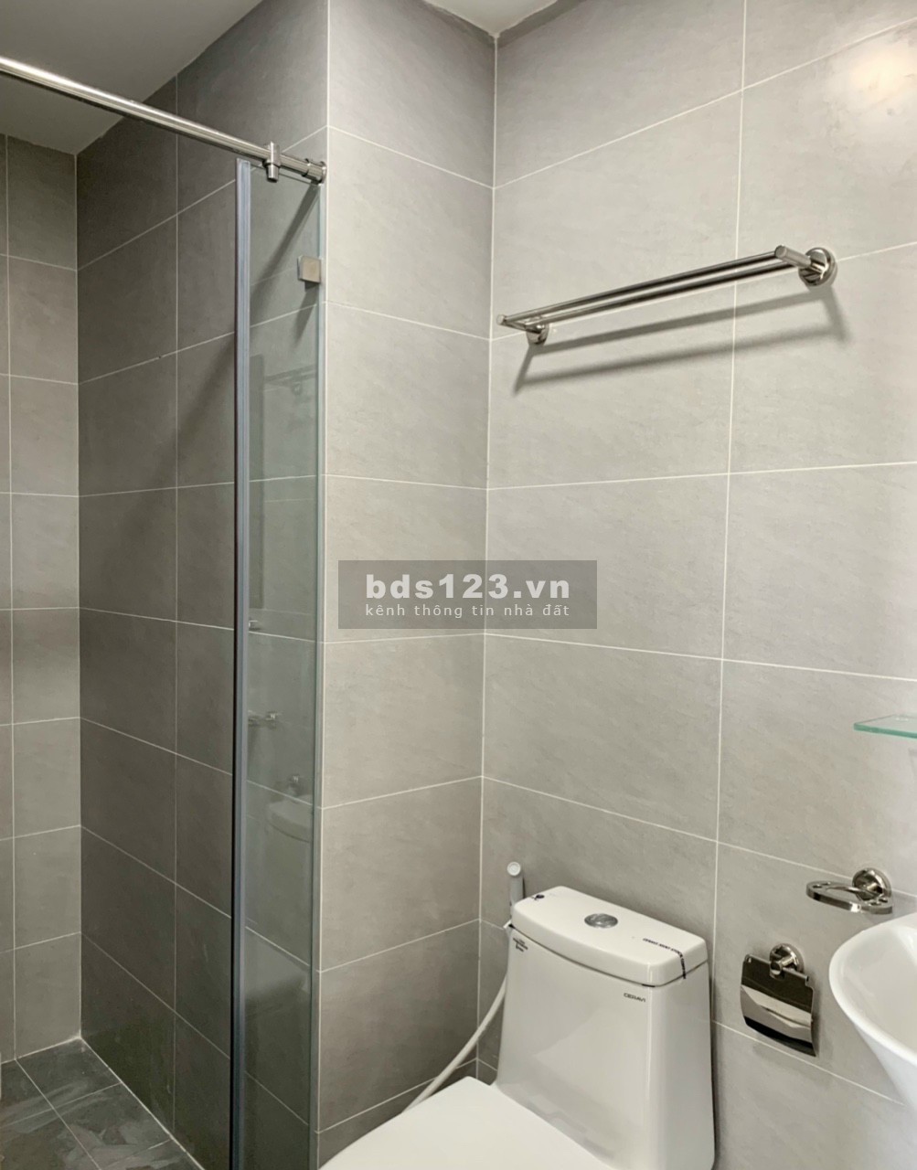 Cho thuê căn hộ Bcons SALA giá 4.5tr/ tháng bao phí quản lý và giử xe