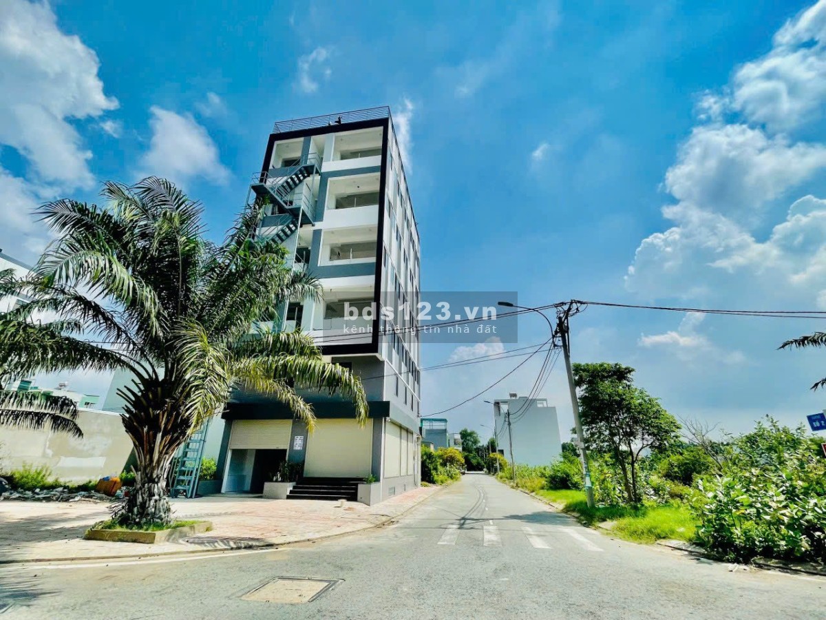 Chính chủ gửi bán lô đất chung cư Ricca, Quận 9, giá nhỉnh 4 tỷ
