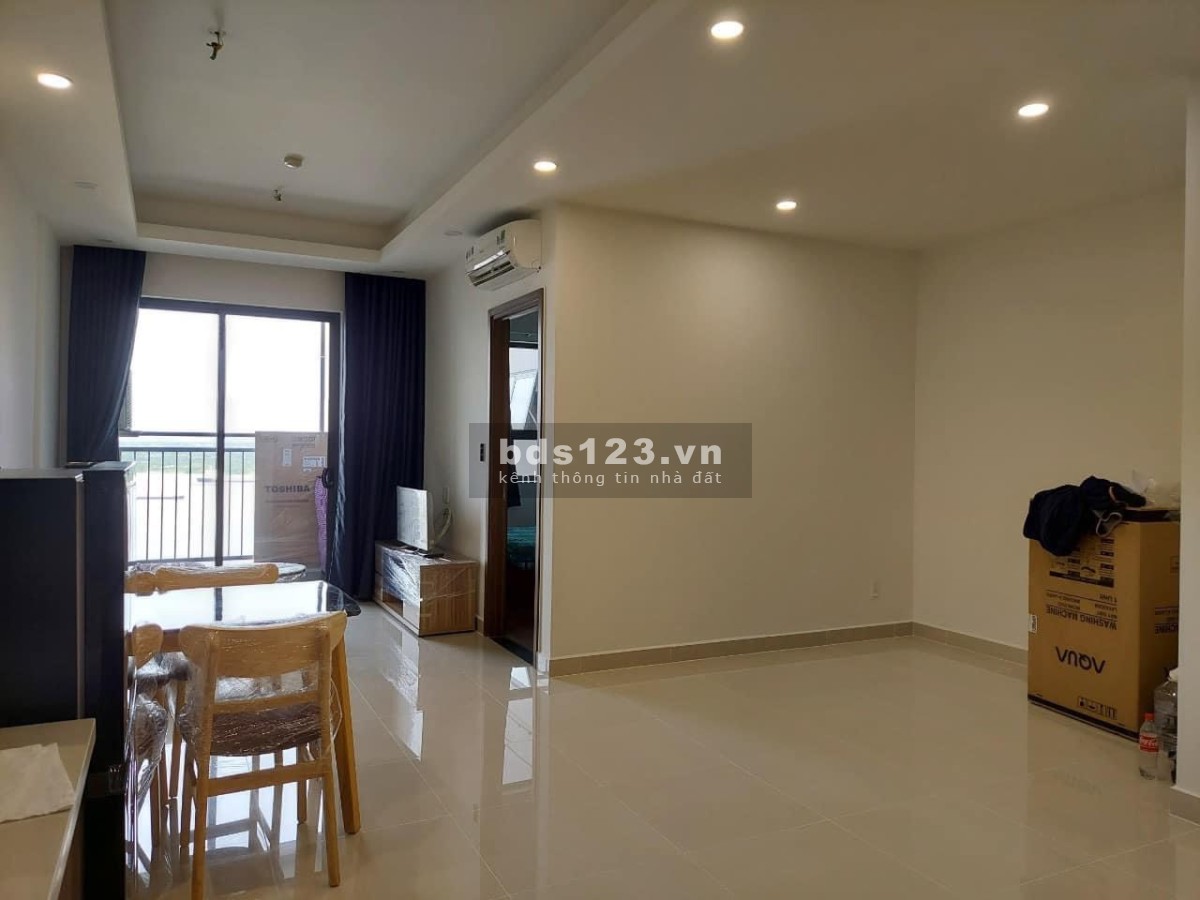 Cho thuê căn hộ 3 PN khu central Vinhomes Central Park. giá tốt hơn 2 căn 2 PN